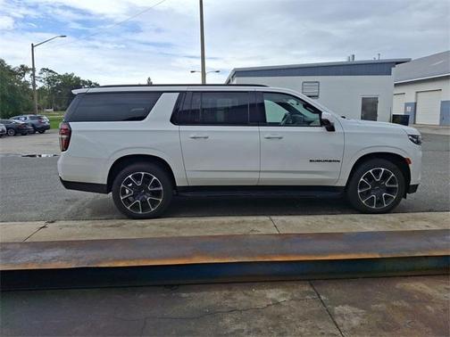 2021 Chevrolet Suburban RST