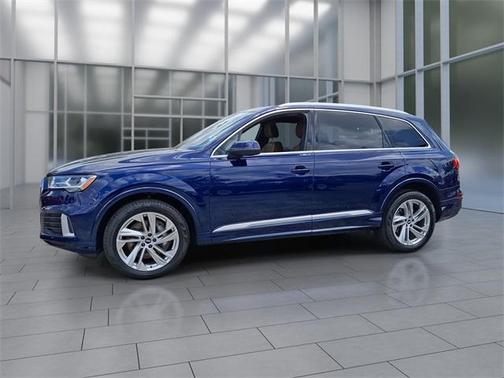 2021 Audi Q7 45 Premium Plus