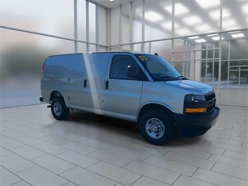2025 Chevrolet Express 3500 Work Van