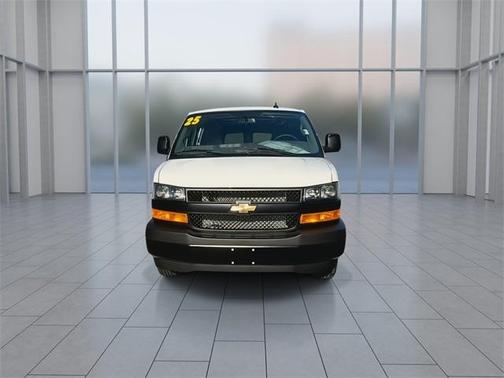 2025 Chevrolet Express 2500 Work Van