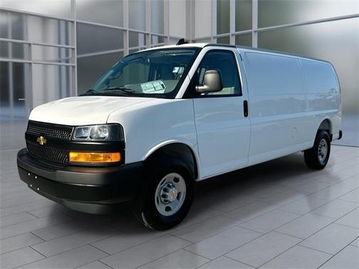 2025 Chevrolet Express 2500 Work Van