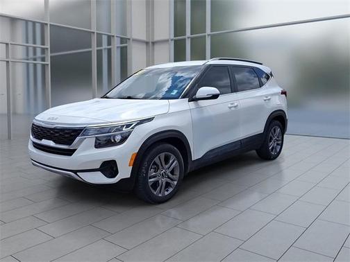 2023 Kia Seltos S