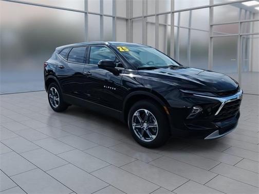 2025 Chevrolet Blazer LT