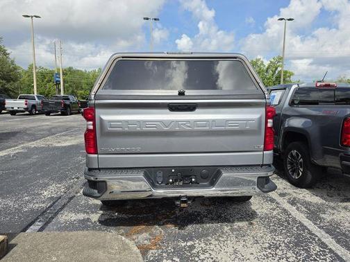 Sterling Gray Metallic 2023 Chevrolet Silverado 1500 LT