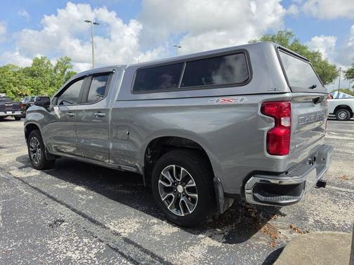 Sterling Gray Metallic 2023 Chevrolet Silverado 1500 LT