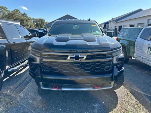 2024 Chevrolet Silverado 1500 ZR2