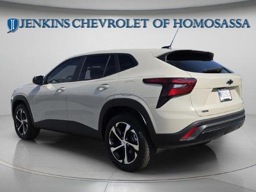 White Sand 2026 Chevrolet Trax 1RS