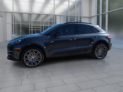 2021 Porsche Macan S