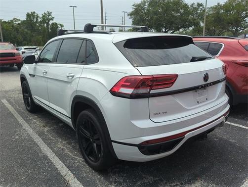 2023 Volkswagen Atlas Cross Sport 3.6 V6 SEL R-Line Black