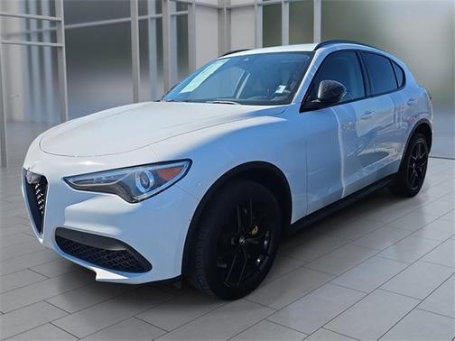 2020 Alfa Romeo Stelvio Base