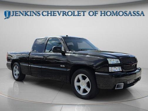 Smokin Asphalt 2004 Chevrolet Silverado 1500 SS Extended Cab