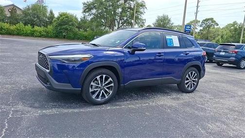 2024 Toyota Corolla Cross XLE
