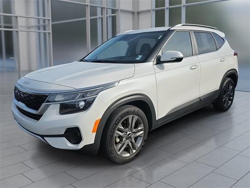 2022 Kia Seltos S