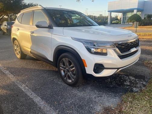 2022 Kia Seltos S