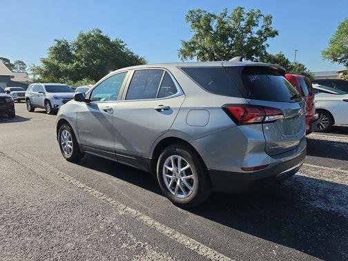 Sterling Gray Metallic 2024 Chevrolet Equinox LT
