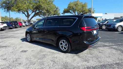 2024 Chrysler Pacifica Limited