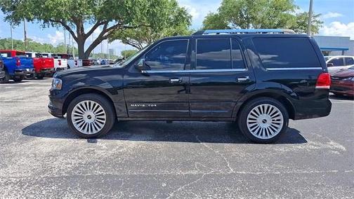 2017 Lincoln Navigator Select