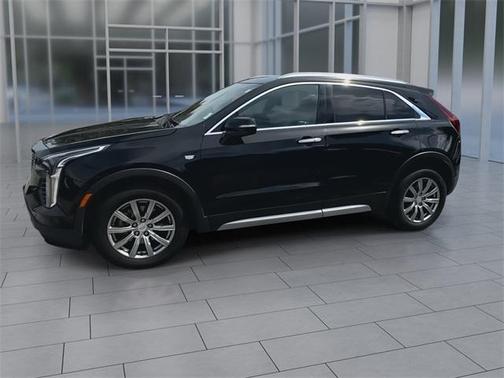 2021 Cadillac XT4 Premium Luxury