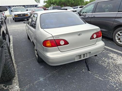 2001 Toyota Corolla