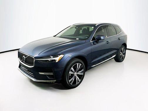 2023 Volvo XC60 B5 Plus Bright Theme