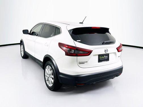 2022 Nissan Rogue Sport S