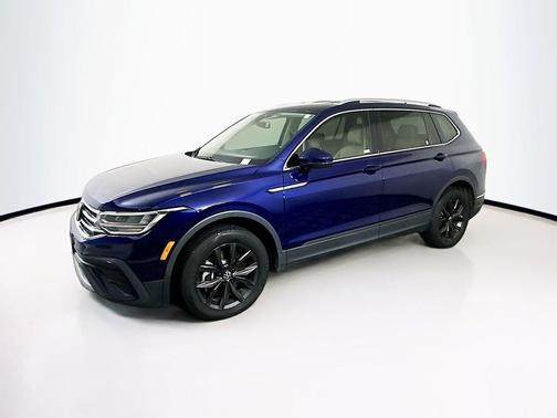Atlantic Blue Metallic 2024 Volkswagen Tiguan 2.0T SE