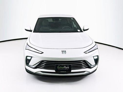 Summit White 2025 Buick Envista Preferred FWD