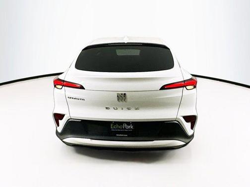 Summit White 2025 Buick Envista Preferred FWD