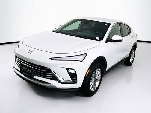 Summit White 2025 Buick Envista Preferred FWD