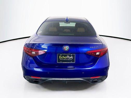 2020 Alfa Romeo Giulia Sport