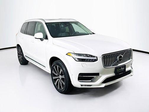 2024 Volvo XC90 B5 Plus Bright Theme