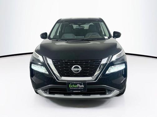 Super Black 2023 Nissan Rogue SV
