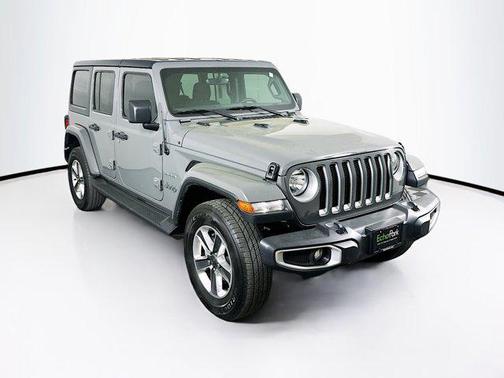 Sting-Gray Clearcoat 2022 Jeep Wrangler Unlimited Sahara