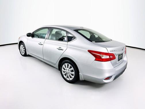 Brilliant Silver Metallic 2016 Nissan Sentra SV