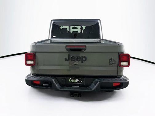 2022 Jeep Gladiator Willys 4x4