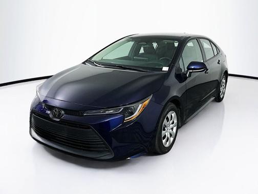 Ice Cap 2024 Toyota Corolla LE