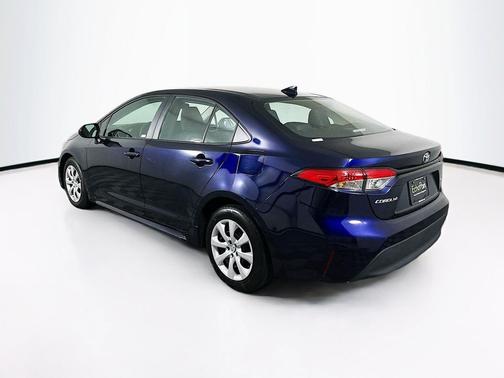 Ice Cap 2024 Toyota Corolla LE