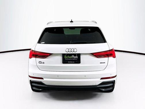 2023 Audi Q3 Premium 45 TFSI S line quattro Tiptronic