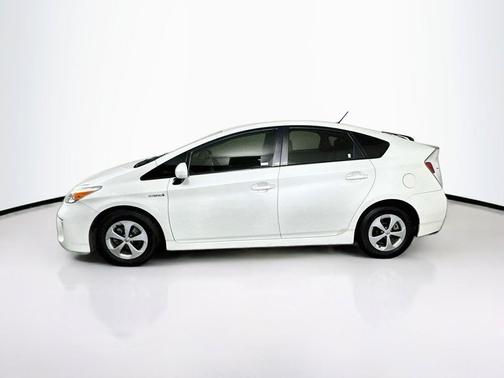 Blizzard Pearl 2015 Toyota Prius Four