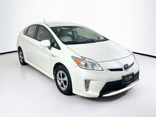 Blizzard Pearl 2015 Toyota Prius Four