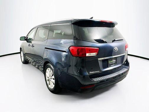 2016 Kia Sedona EX