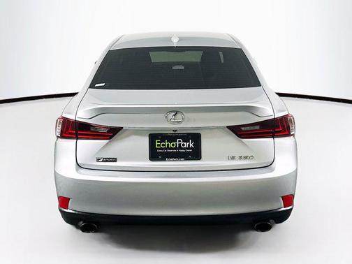 2016 Lexus IS 350 Base