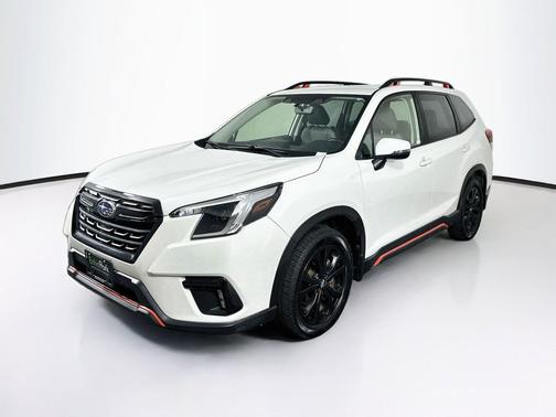 Crystal White Pearl 2022 Subaru Forester Sport