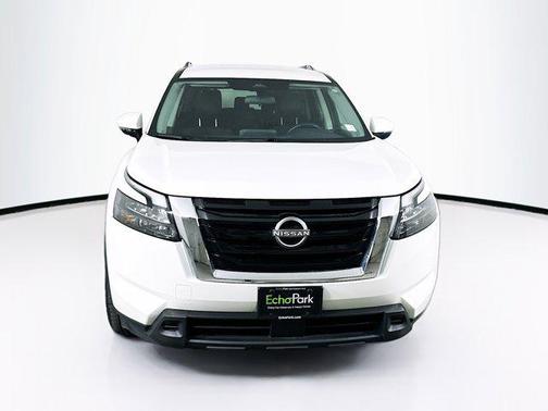 2024 Nissan Pathfinder SV FWD