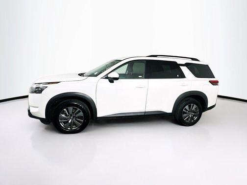 2024 Nissan Pathfinder SV FWD