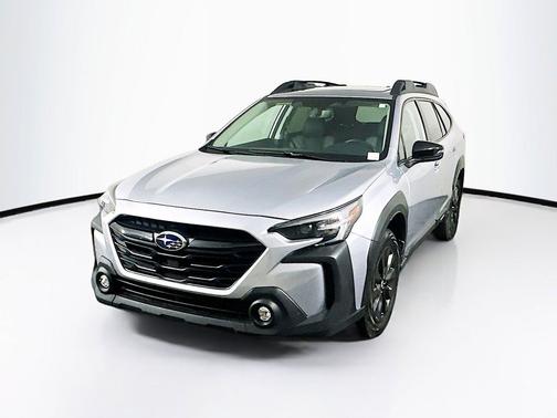 Ice Silver Metallic 2025 Subaru Outback Onyx Edition