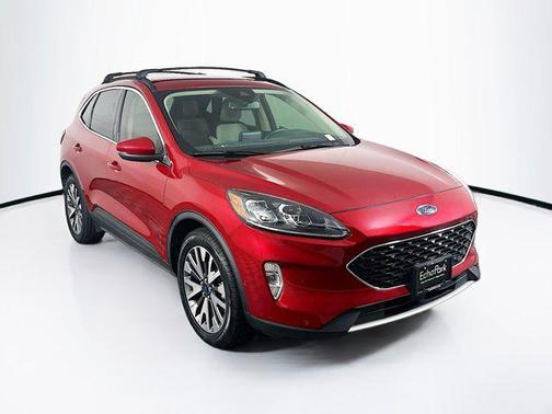 2020 Ford Escape Titanium