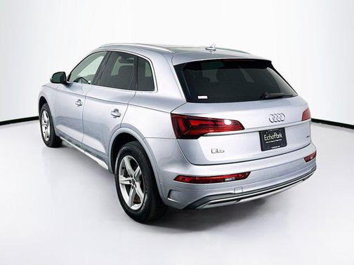 2022 Audi Q5 40 Premium