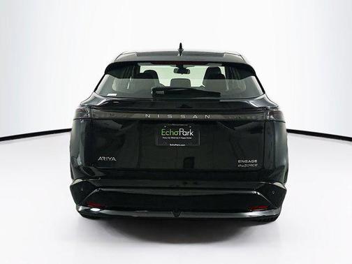Black Diamond Pearl 2024 Nissan ARIYA ENGAGE
