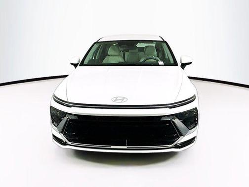 2025 Hyundai SONATA Hybrid SE